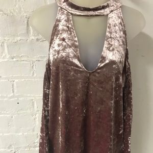 American Eagle Womens Pink Velvet Bell Sleeve Cold